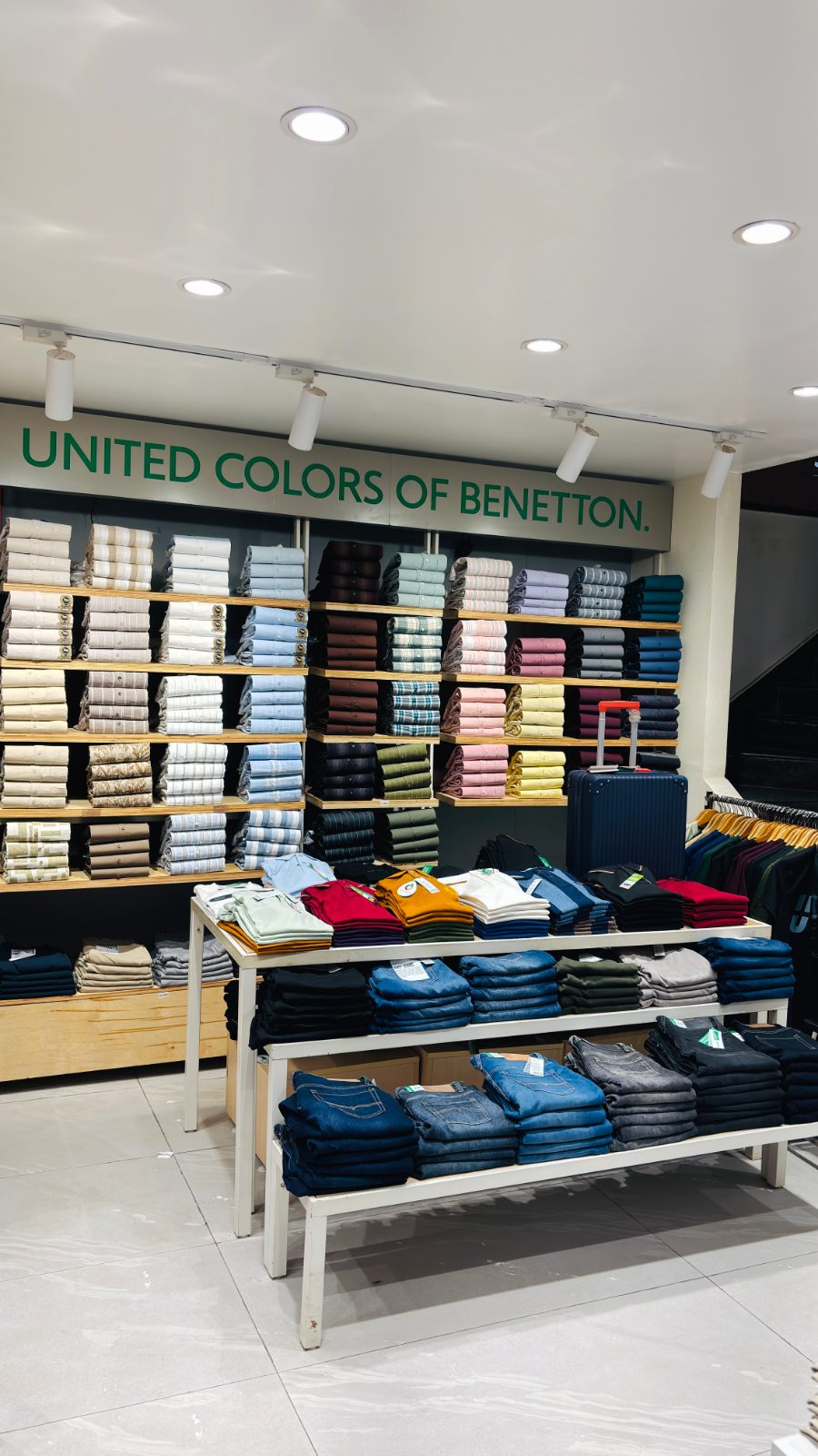 Shirting collection