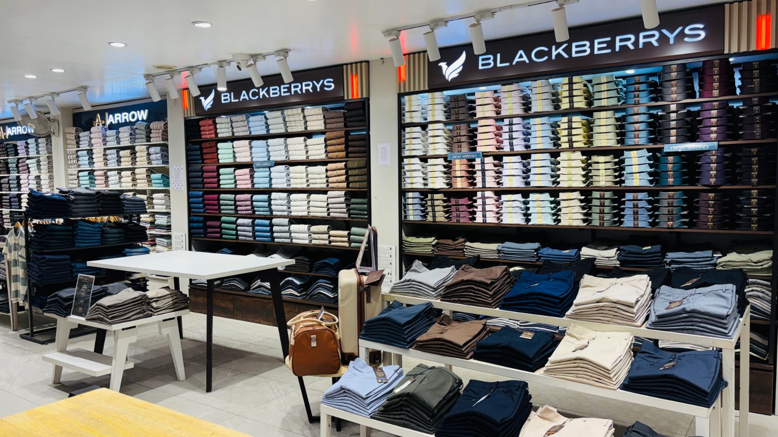 MENZ store display